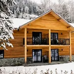 Stylish Loft With Mountain View Near The Apartman *
