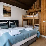 Stylish Loft With Mountain View Near The Apartment Afritz