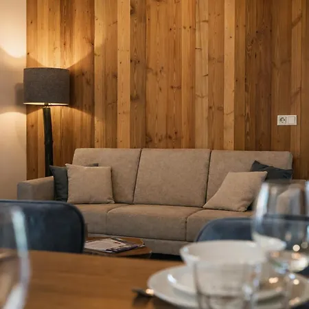 Appartement Stylish Loft With Mountain View Near The *