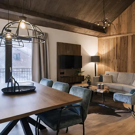 Stylish Loft With Mountain View Near The Appartement