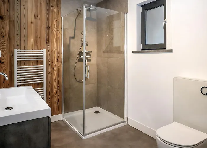 Stylish Loft With Mountain View Near The * Afritz